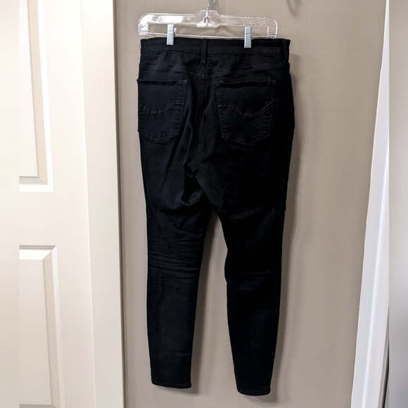 Black SO High Rise Ultimate Jeggings - Picture 2 of 5